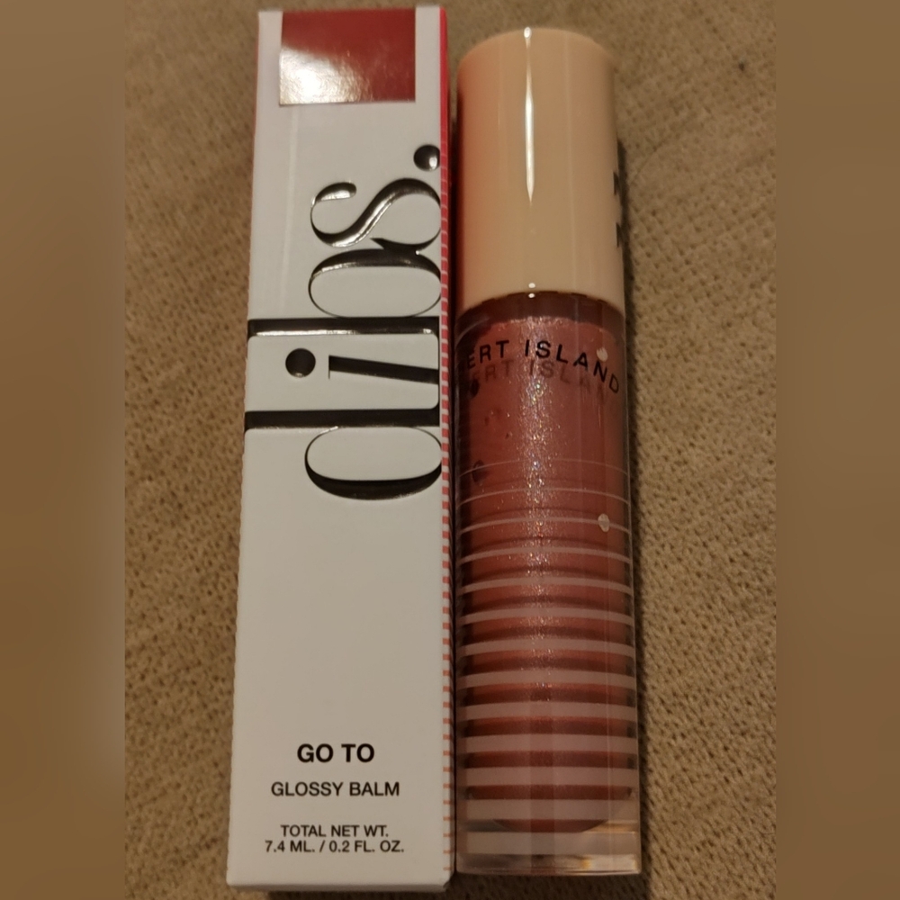 Sos Glossy Balm in Shimmering Pink